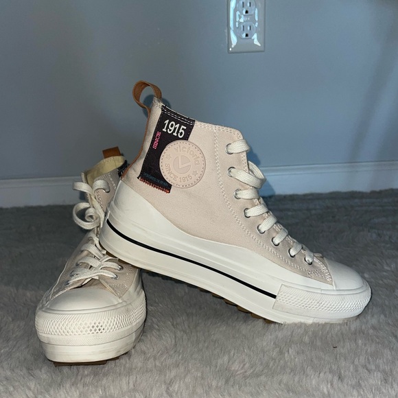 Victoria Berlin High-top Platform Chucks - Picture 5 of 11